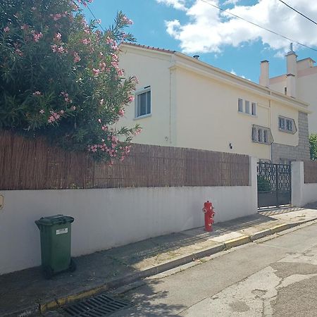 Grand Appartement, 2 Chambres Et Jardin Ним Екстериор снимка